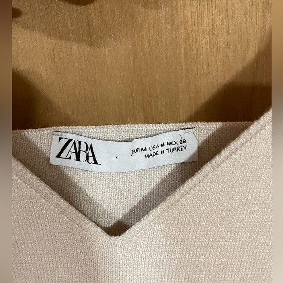 #198- ZARA-crop top - Picture 2 of 2